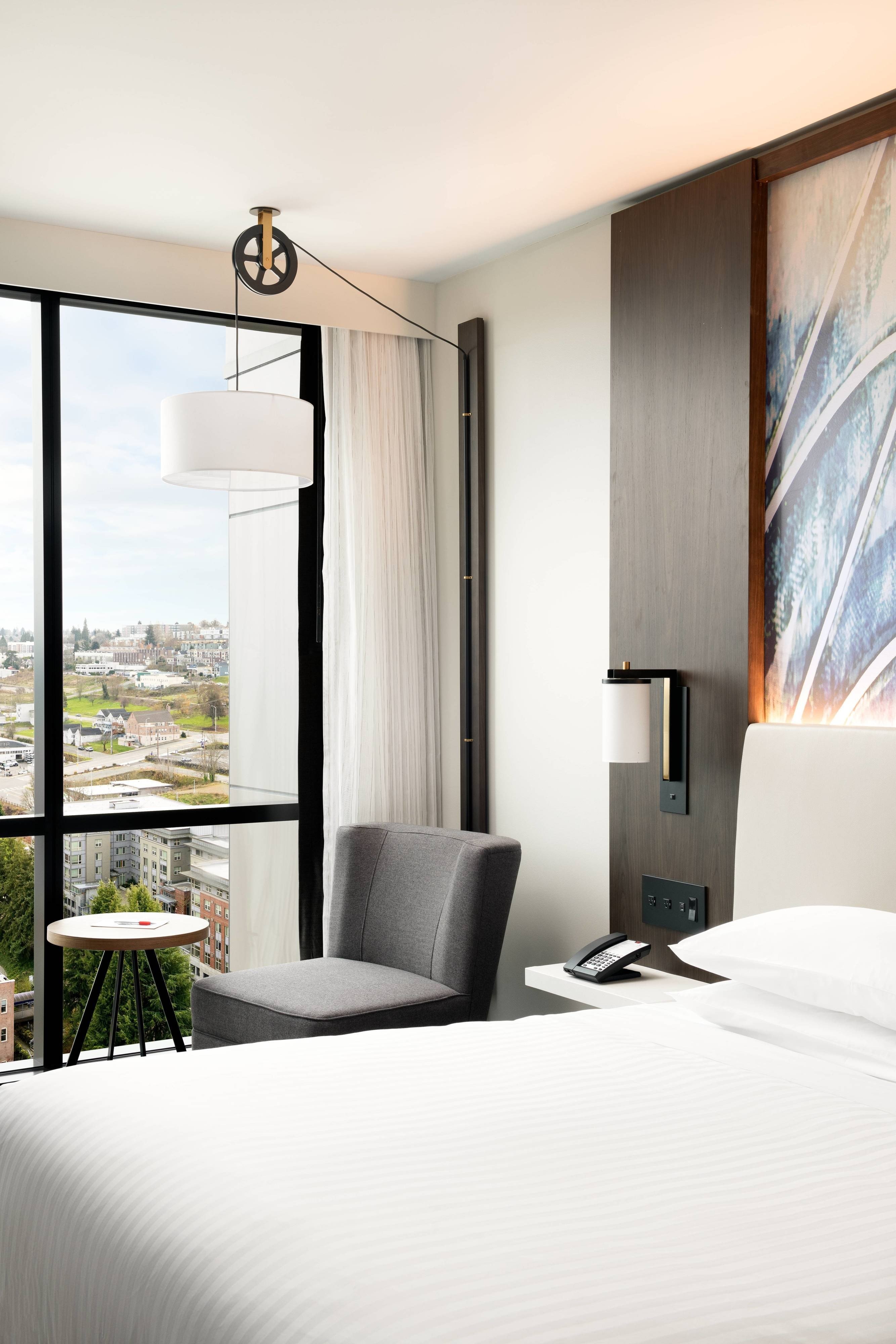 King High Floor Guest Room - City View