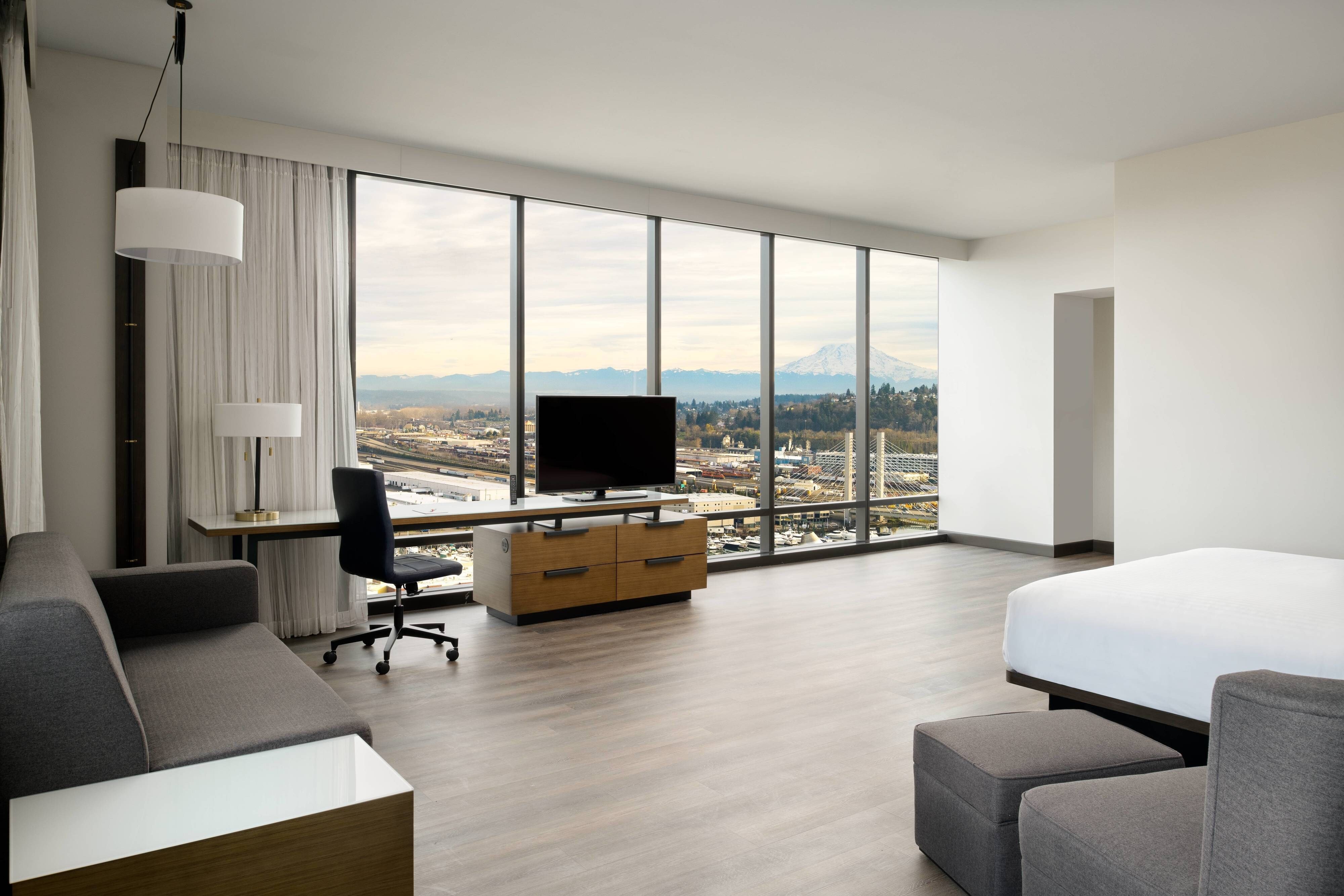 Executive Suite with Sofa Bed - City View