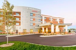  - Courtyard by Marriott Portage - I-94, Exit 76
