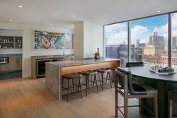  - W Hotel Midtown Nashville - I-40 & I-65, Exit 209