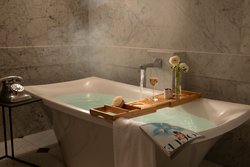  - Emery Hotel Minneapolis