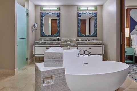 THE ST REGIS BERMUDA RESORT - Photo 30