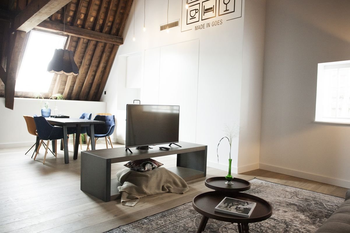 KATOEN-guestroom-Suite.jpg