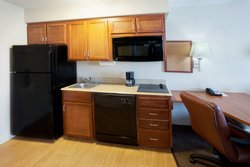  - Candlewood Suites Victoria