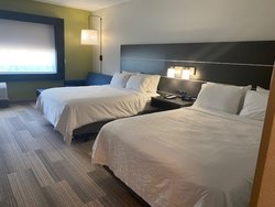  - Holiday Inn Express & Suites North Warrensburg