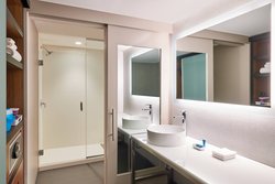  - Aloft Hotel Downtown Austin - I-35, Exit 234B