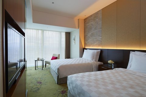 OSAKA MARRIOTT MIYAKO HOTEL - Photo 9