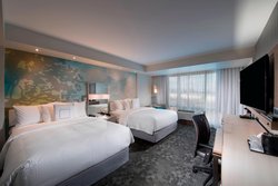  - Courtyard by Marriott Hotel Avalon Area Alpharetta