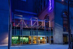  - Aloft Hotel Downtown Philadelphia