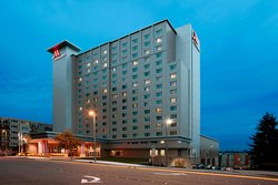  - Marriott Hotel Bellevue - I-405, Exit 13A