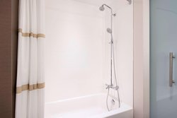  - Marriott Hotel Bellevue - I-405, Exit 13A