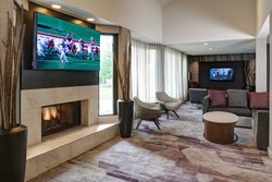  - Courtyard by Marriott East Louisville - I-64, Exit 15