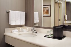  - Courtyard by Marriott Rossford - I-75, Exit 195A