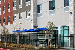  - Holiday Inn Express Hotel & Suites Bend