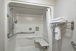  - Holiday Inn Express & Suites Woodbridge - I-95, Exit 158