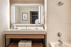  - Sheraton Grand Hotel Phoenix - I-10, Exit 145