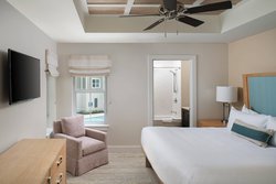  - Waterline Marina Resort Holmes Beach