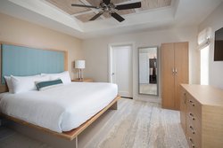  - Waterline Marina Resort Holmes Beach