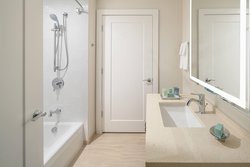  - Waterline Marina Resort Holmes Beach