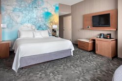  - Courtyard by Marriott Elizabeth - I-95, Exit 13A