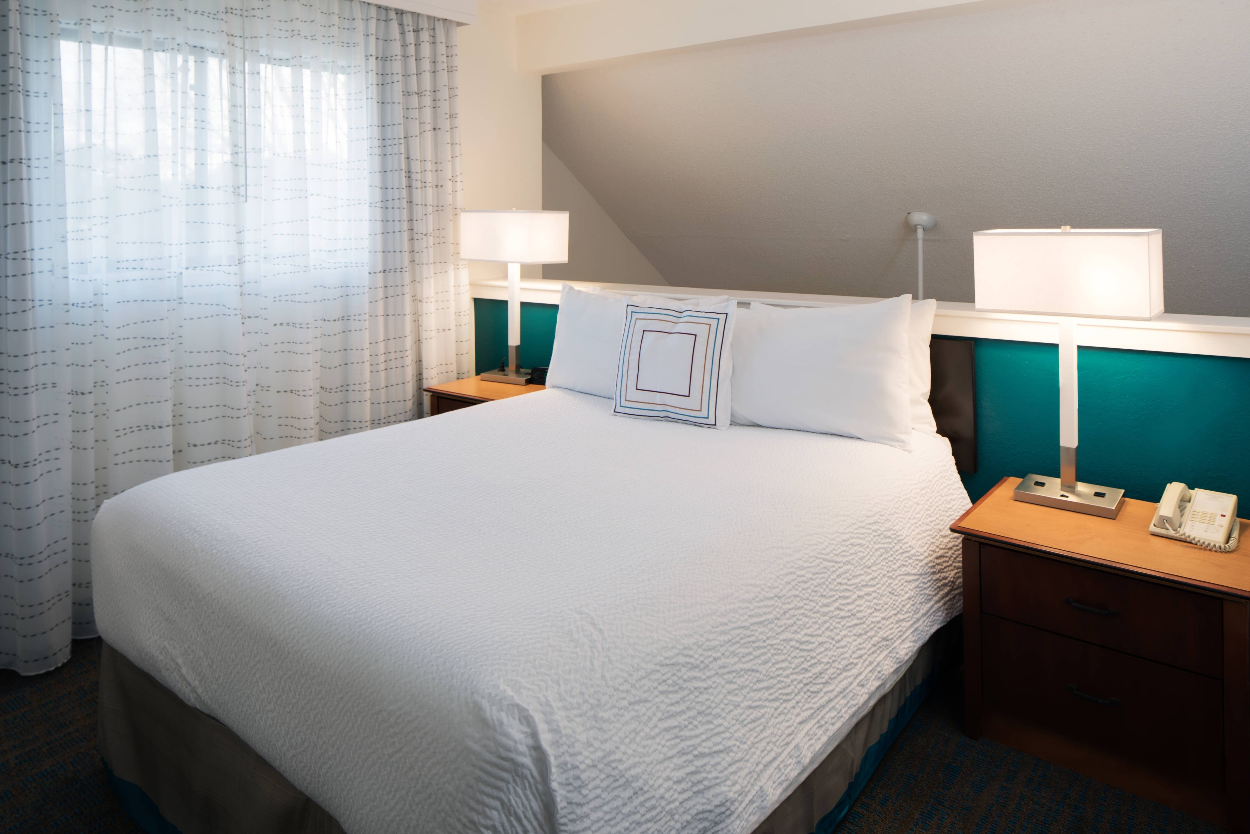 Residence Inn by Marriott Richmond West End-guestroom-Penthouse Suite - Bedroom.jpg