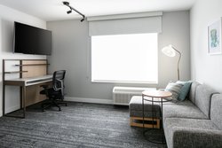  - TownePlace Suites by Marriott Oshkosh - I-41, Exit 119