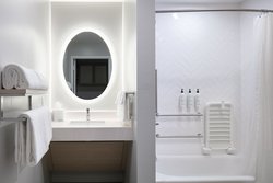  - TownePlace Suites by Marriott Oshkosh - I-41, Exit 119