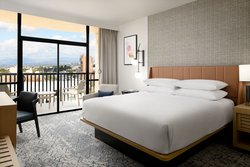  - Sheraton Park Hotel at Anaheim - I-5, Exit 109