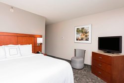  - Courtyard by Marriott Downtown Louisville - I-64, Exits 4 & 5B