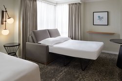  - Sheraton Parkway Hotel & Suites Richmond Hill