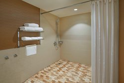  - Sheraton Parkway Hotel & Suites Richmond Hill