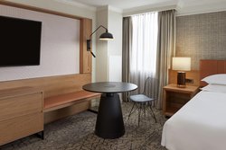  - Sheraton Parkway Hotel & Suites Richmond Hill