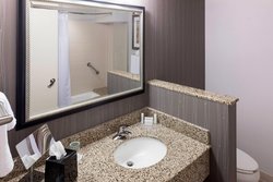  - Courtyard by Marriott Hotel Suffolk - I-664, Exit 8