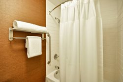  - Fairfield Inn & Suites by Marriott Market Center Dallas - I-35, Exit 430B