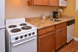  - Candlewood Suites St Charles - I-70, Exit 227