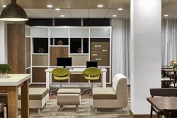  - Holiday Inn Southwest Alexandria - I-95 & I-495, Exit 176B