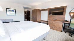  - Holiday Inn Express & Suites Vineyard Northwest Lexington - I-285, Exit 89