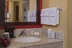 - Courtyard by Marriott Hotel Northwest Richmond