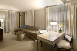  - Magnolia Hotel St Louis - I-44, Exits 292 & 292B