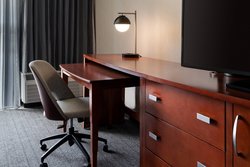  - Courtyard by Marriott Hotel Bakersfield