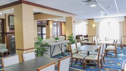  - Holiday Inn Express & Suites Manchester