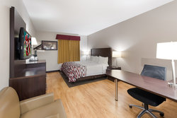  - Red Roof Inn & Suites West Columbus - I-270, Exit 7