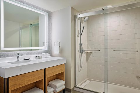 SHERATON DENVER DOWNTOWN - Photo 24