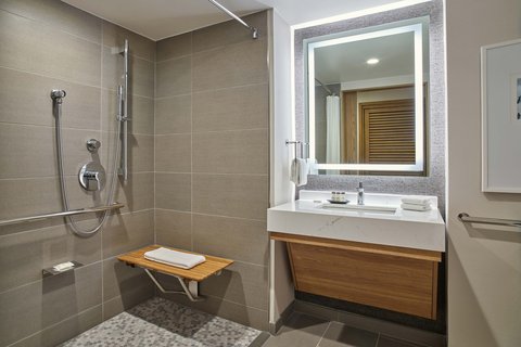 SHERATON DENVER DOWNTOWN - Photo 23