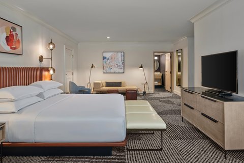 SHERATON DENVER DOWNTOWN - Photo 39