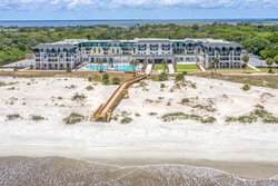  - Courtyard by Marriott Hotel Jekyll Island