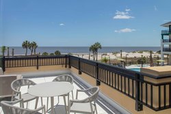  - Courtyard by Marriott Hotel Jekyll Island
