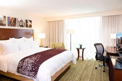  - Marriott O'Hare Airport Hotel Chicago - I-90, Exit 79B