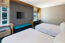  - Aloft Hotel Downtown Milwaukee - I-43, Exit 73A