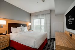  - TownePlace Suites by Marriott University Ft Worth - I-30, Exit 11